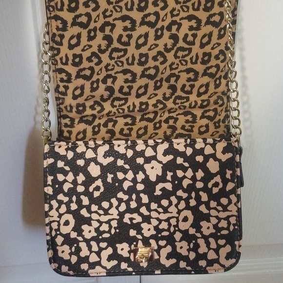 Leopard Handbag - Picture 4 of 5
